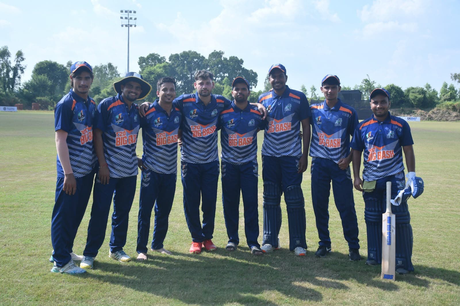 T20 Big Bash squad posing together after a match